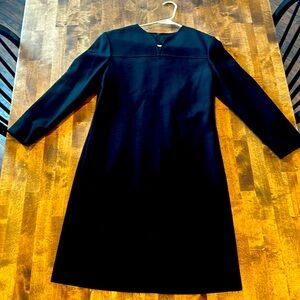 Evan-Picone Black dress size 6 excellent condition. Wool 100%